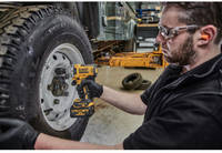Гайковерт ударный аккумуляторный бесщеточный DeWALT DCF891NT
