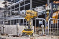 Гайковерт ударный аккумуляторный бесщеточный DeWALT DCF897NT