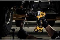 Гайковерт ударный аккумуляторный бесщеточный DeWALT DCF901P2