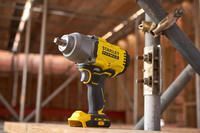 Гайковерт ударный аккумуляторный STANLEY FATMAX SFMCF940B
