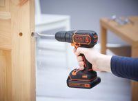 Дрель-шуруповерт аккумуляторная BLACK+DECKER BDCD18