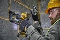Дрель-шуруповерт аккумуляторная бесщеточная DeWALT DCD708N