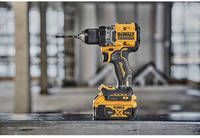 Дрель-шуруповёрт аккумуляторная бесщеточная DeWALT DCD800P2T