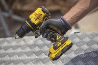 Дрель-шуруповерт аккумуляторная бесщеточная STANLEY FATMAX SFMCD710D2K