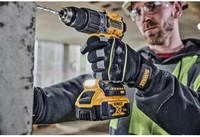 Дрель-шуруповёрт аккумуляторная бесщеточная ударная DeWALT DCD805P2T