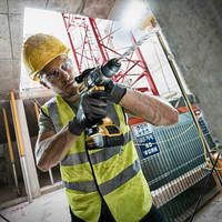 Дрель-шуруповерт аккумуляторная бесщеточная ударная DeWALT DCD996P3