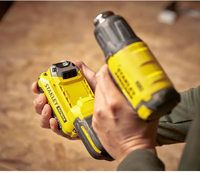 Пистолет горячего воздуха аккумуляторный STANLEY FATMAX SFMCE530B