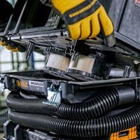 Пылесос аккумуляторный бесщеточный DeWALT DCV586MT2