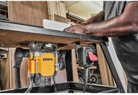 Фрезер сетевой DeWALT DWE627KT