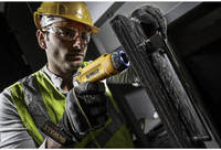 Отвертка аккумуляторная DeWALT DCF680G2