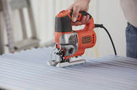 Пила лобзиковая сетевая BLACK+DECKER BES610K