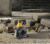Штроборез аккумуляторный бесщеточный DeWALT DCG200T2