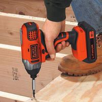 Шуруповерт ударный аккумуляторный BLACK+DECKER BDCIM18N