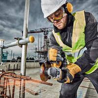 Шлифмашина угловая - болгарка аккумуляторная бесщеточная DeWALT DCG406NT