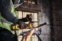 Шлифмашина угловая - болгарка аккумуляторная бесщеточная DeWALT DCG409T1