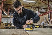 Шлифмашина эксцентриковая сетевая DeWALT DWE6423