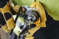 Ударная дрель DeWALT DWD024