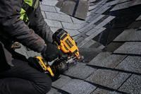 Пистолет гвоздезабивной аккумуляторный бесщеточный DeWALT DCN45RND2
