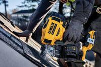 Пистолет гвоздезабивной аккумуляторный бесщеточный DeWALT DCN45RND2