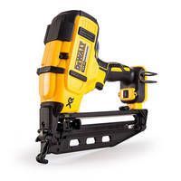 Пистолет гвоздезабивной аккумуляторный бесщеточный DeWALT DCN660NT