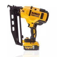 Пистолет гвоздезабивной аккумуляторный бесщеточный DeWALT DCN660P2