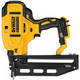 Пистолет гвоздезабивной аккумуляторный бесщеточный DeWALT DCN662N