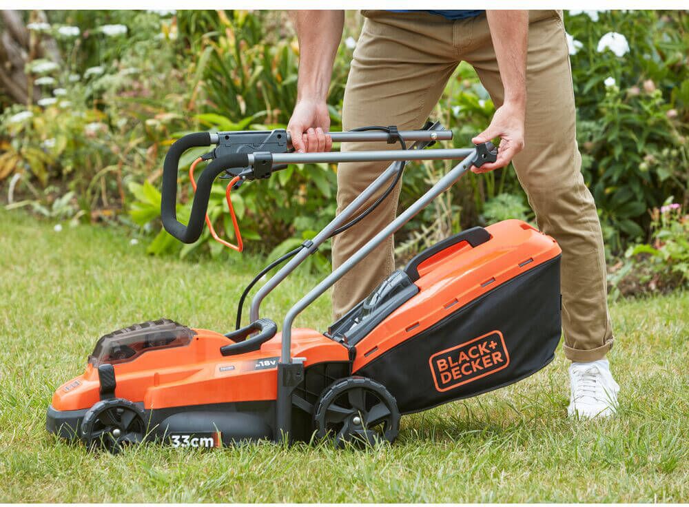 Газонокосилка аккумуляторная BLACK+DECKER BCMW33184L2
