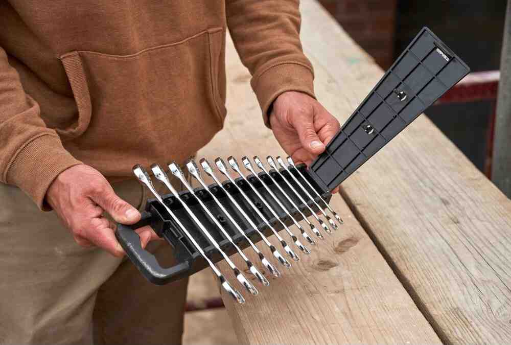 Набор из 12 комбинированных ключей STANLEY STMT82843-0