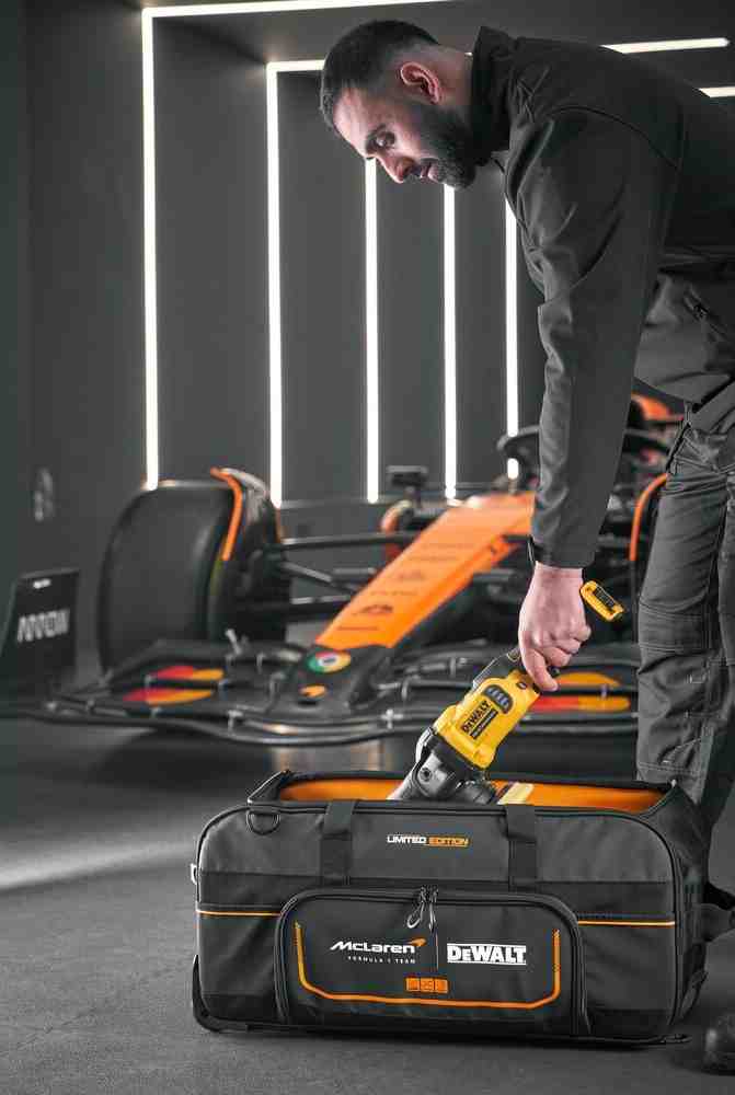 Сумка для инструмента McLaren DeWALT DWST83522-9