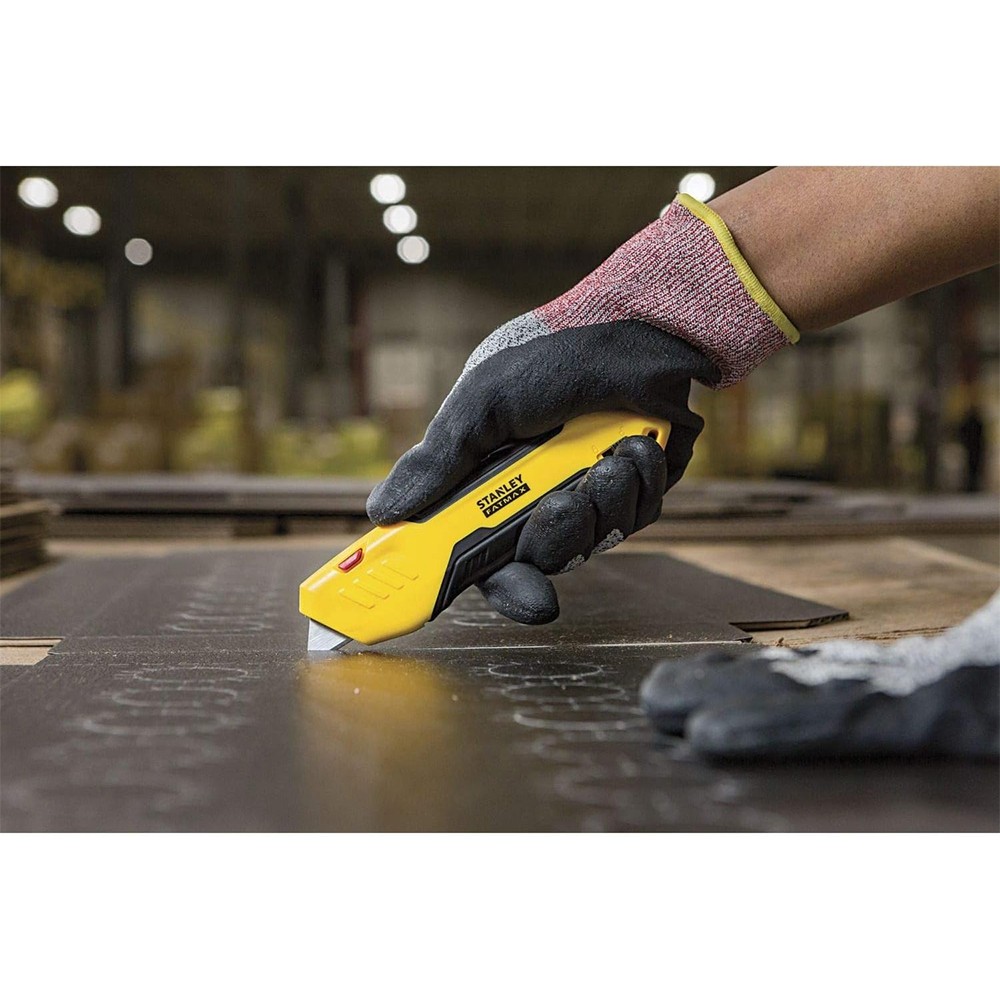Нож безопасный FATMAX® Box Box с выдвижным трапецевидным лезвием STANLEY FMHT10369-0