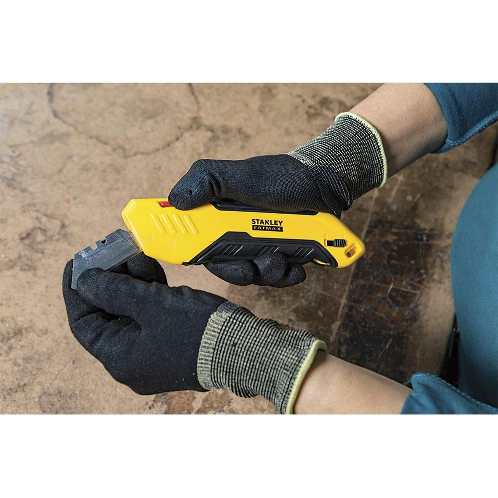 Нож безопасный FATMAX® Box Box с выдвижным трапецевидным лезвием STANLEY FMHT10369-0