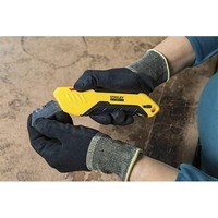 Нож безопасный FATMAX® Box Box с выдвижным трапецевидным лезвием STANLEY FMHT10369-0