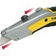 Нож FATMAX EXO RETRACTABLE KNIFE длиной 190 мм с выдвижным трапецевидным лезвием STANLEY FMHT0-10288