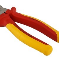 Плоскогубцы электрика MaxSteel VDE 1000V комбинированные длиной 175 мм STANLEY 0-84-001