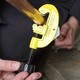 Резак для резки медных труб с регулировкой диаметров от 3 мм до 30 мм STANLEY 0-70-448